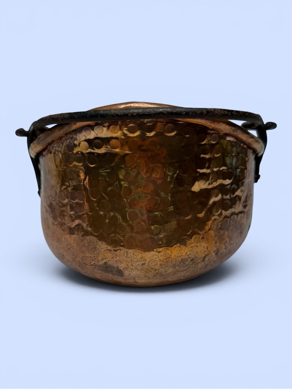 VTG Hand Hammered Copper Basket Wrought Iron Swing Handle Rustic Farmhouse - Picture 8 of 12